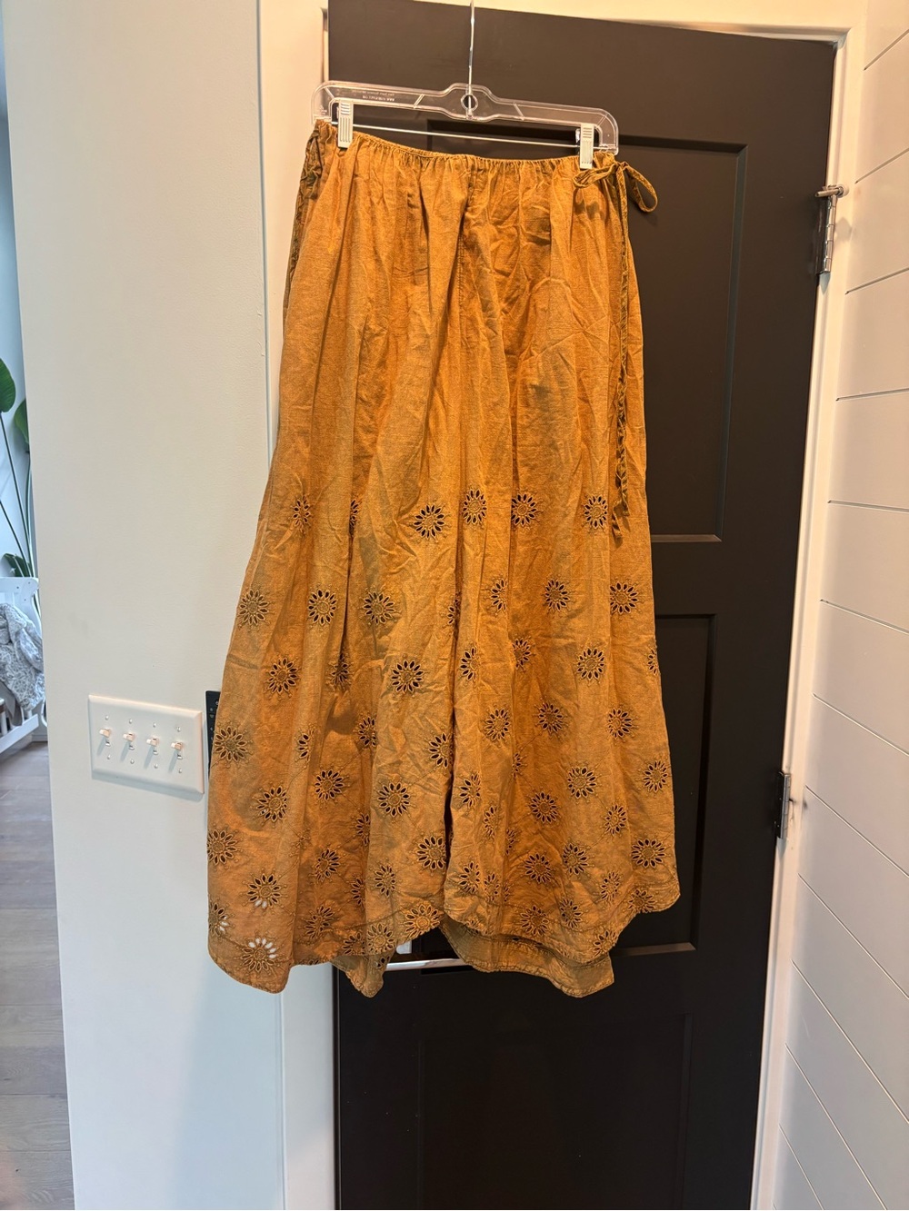 Free People Sweet Serenade Pull-On Wide-Leg Pants 2 Aged Gold NWT Floral Cutwork - Picture 7 of 11
